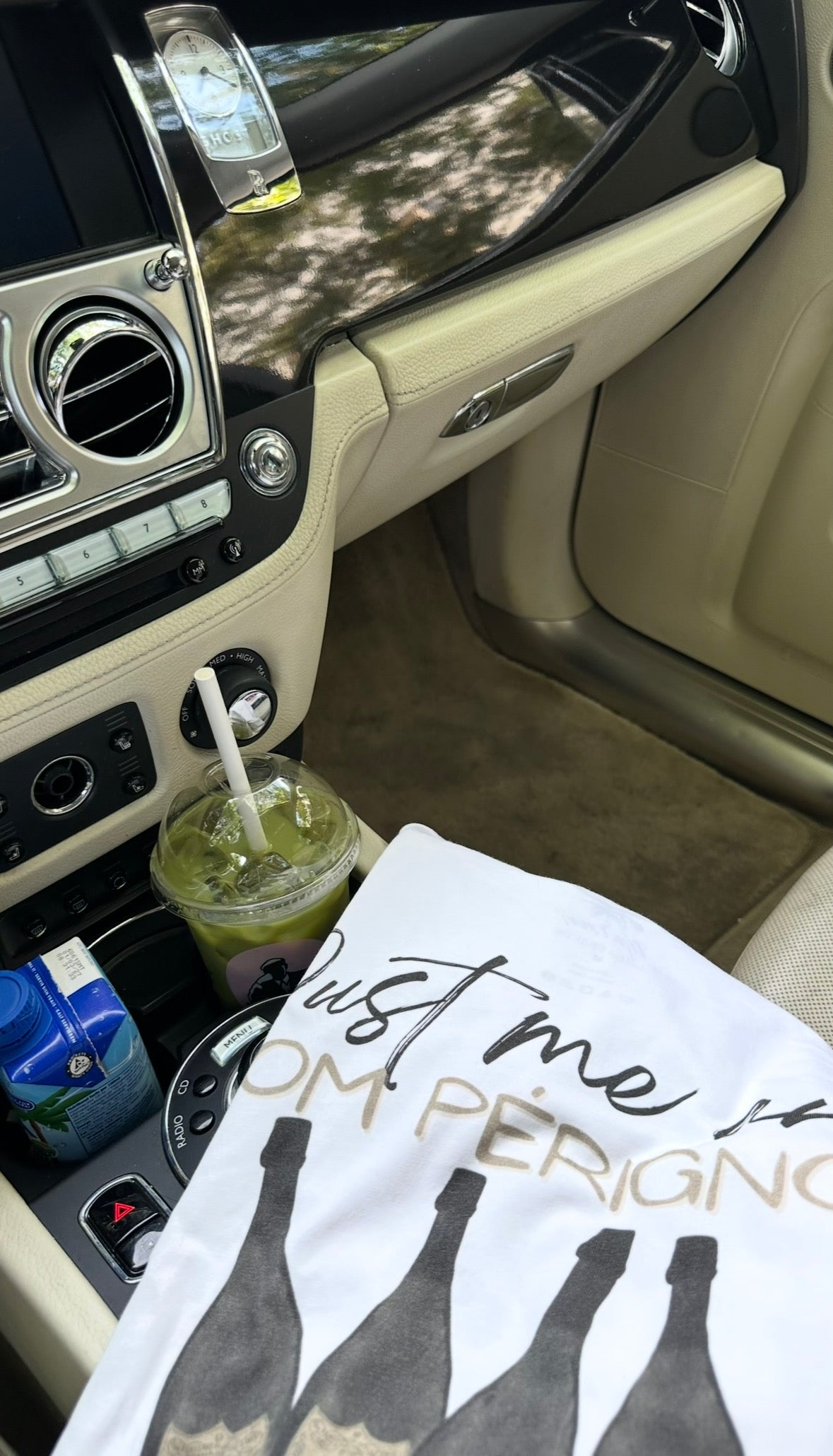 T-Shirt "Just Me And Dom Pérignon "
