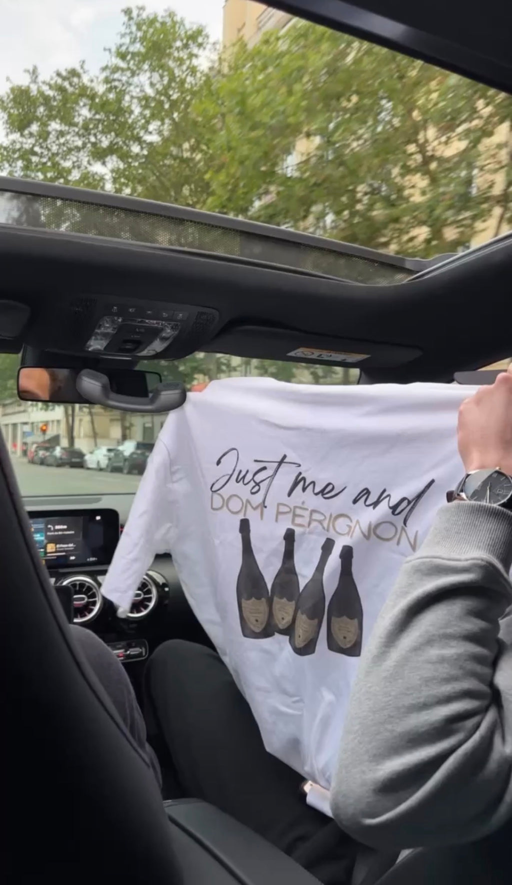 T-Shirt "Just Me And Dom Pérignon "